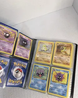 FILLED WITH CARDS POKEMON 1999 Wizards of the Coast Trading Card Album/Binder 742818083201 - Image 5