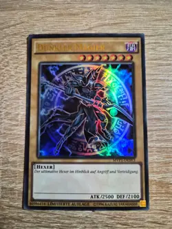 YuGiOh - Dunkler Magier - MVP1-DESV3 - Near Mint - Ultra Rare - Image 1
