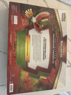 NEW & FACTORY SEALED Pokemon TCG 2017 Shining Legends Premium Collection French 820650803413 - Image 5