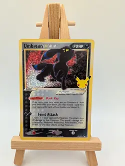 Umbreon Gold Star 17/17 Pokemon TCG Celebrations Classic Collection - Image 2