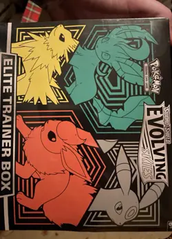 Pokemon - Evolving Skies Elite Trainer Box ETB SEALED - Image 1