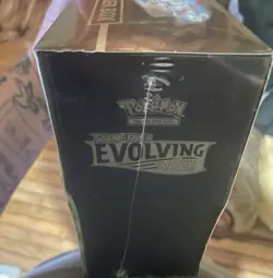 Pokemon - Evolving Skies Elite Trainer Box ETB SEALED - Image 3