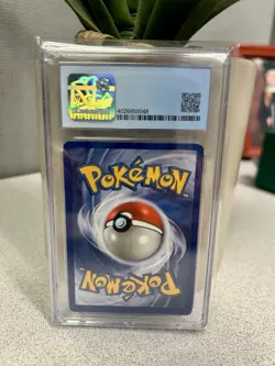 Moltres 12/62 - 1999 Fossil Unlimited Holo Pokemon CGC 8.5 (with sub Grades 9) - Image 3