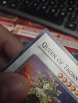 Yugioh Queen of Thorns Unlimited Edition Super Rare CSOC-EN042 MP - Image 2