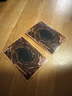 Red-Eyes Black Dragon Pair | SDJ-001 | Ultra Rare | | YuGiOh - Image 3