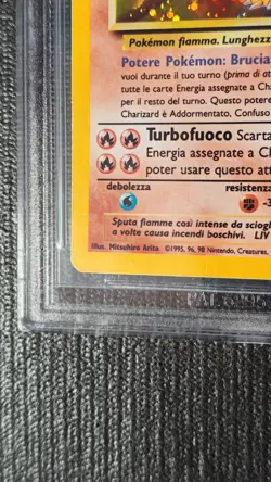 Pokemon Charizard Set Base Unlimited 4/102 Holo ITA BGS 8 NM-MT No PSA Vintage - Image 4