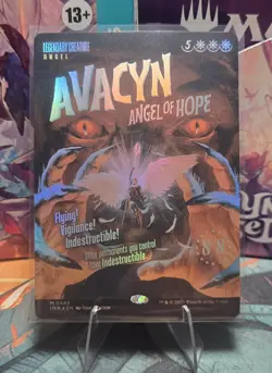 Avacyn, Angel of Hope (Showcase) Innistrad Remastered Foil - Image 1
