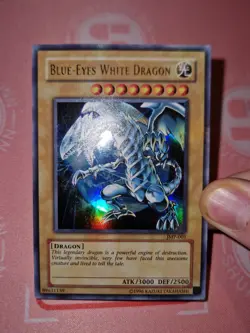 Blue-Eyes White Dragon (LP) JMP-001 Ultra Rare Limited Edition - Image 3