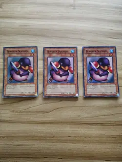 Yu-Gi-Oh - Penguin Soldier 3X - Full Playset - Super Rare - Image 2