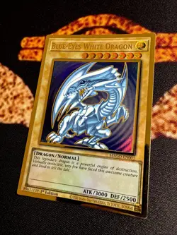🔥YUGIOH • BLUE EYES WHITE DRAGON • ULTRA RARE • MAGO-EN001 • 1st EDITION • NM🔥 - Image 3