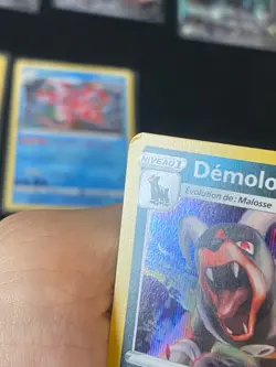 CARTE POKEMON DEMOLOSSE SWSH090 FR HOLO PRERELEASE PROMO STYLES DE COMBAT-EXC/NM - Image 3