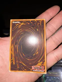 Yugioh Card Mint Condition- Blue Eyes White Dragon Lob-001 Ultra Rare - Image 2