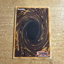 🔥 YUGIOH Celtic Guardian LOB-EN007 SUPER RARE HOLOFOIL NEAR MINT - Image 5
