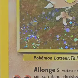1999 Pokemon TCG Holo Rare SWIRL Hitmonlee 7/62 Fossil Set - Image 2