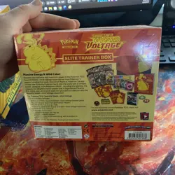 Pokemon TCG: Sword & Shield-Vivid Voltage Elite Trainer Box (133 Cards) 820650807688 - Image 3
