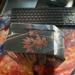 Pokemon TCG: Crown Zenith Tin 1 Box - Galarian Articuno (210-85194) - Image 5
