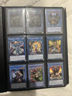 Yugioh Collection Binder - Holos/Rares/Commons - over 200 cards - Image 1