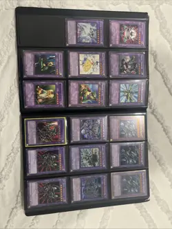 Yugioh Collection Binder - Holos/Rares/Commons - over 200 cards - Image 3
