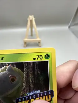 Detective Pikachu Bulbasaur Pokemon TCG Sun & Moon Promo Holo Card SM198 - Image 3