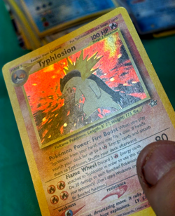 Typhlosion Card 18/111 Unlimited Holo Rare Neo Genesis MP Pokemon Card - Image 3