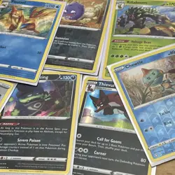 Pokemon TCG: Hidden Fates Tin (100 Sleeved Holo Cards) 820650804816 - Image 5