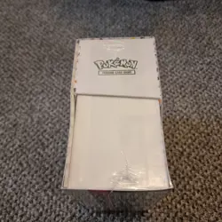 Pokemon TCG Scarlet & Violet 151 Pokemon Centre Sealed Elite Trainer Box - Image 4