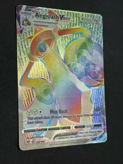 Aegislash VMAX 190/185 Rainbow Secret Rare Vivid Voltage Pokemon TCG NM/MINT - Image 4