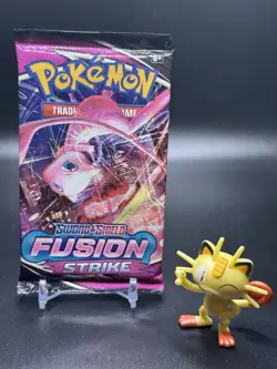 Pokemon TCG Fusion Strike Booster Pack - 10 Cards 820650809163 - Image 1