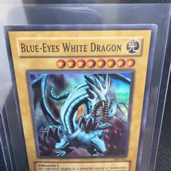 Yugioh Blue-Eyes White Dragon - SKE-001 - Unlimited Super Rare - HP - Image 2