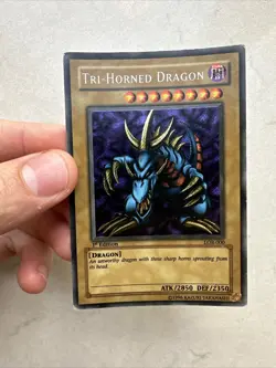 Yugioh Tri Horned Dragon LOB-000 Secret Rare 1st Edition North American Wavy - Image 4