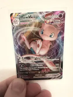 Pokemon TCG Mew VMAX 114/264 Fusion Strike Holo Card Raw - Image 1