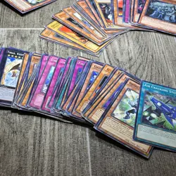 Yugioh Trading Card Game Lot Of 340+ Cards 1996 Konami Kazuki Takahashi Yu-Gi-Oh - Image 5