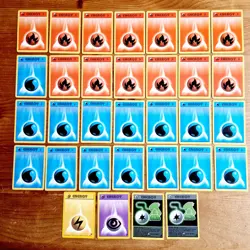 Pokemon 1999-2000 WOTC Mixed Bundle of 32 Energy Cards - Image 1