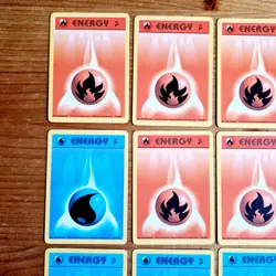 Pokemon 1999-2000 WOTC Mixed Bundle of 32 Energy Cards - Image 3