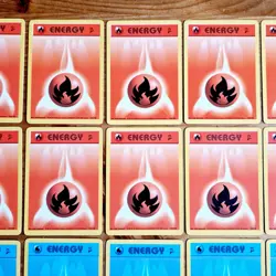 Pokemon 1999-2000 WOTC Mixed Bundle of 32 Energy Cards - Image 5