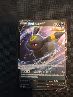 Umbreon v SWSH203 Sword & Shield Promo Card Holo - Image 1