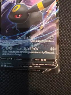 Umbreon v SWSH203 Sword & Shield Promo Card Holo - Image 3