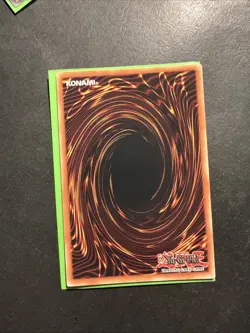 Dark Magician (C) - YGLD-ENC09 - Ultra Rare - Unlimited Edition - Image 2