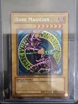 (8) 1996 Yu-Gi-Oh Original Holo Cards - Dark Magician, Blue-Eyes White Dragon, + - Image 3