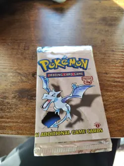 Pokemon TCG 1999 1st Edition Fossil Booster Pack Aerodactyl Art WOTC Sealed - Image 1