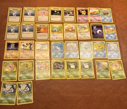 34 Vintage Pokemon Cards (fossil, Base Set, Base Set 2, Rocket, 1st Edition) - Image 1