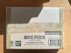 One Piece TCG Tournament Kit Volume 5 - Image 1