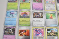 Pokemon Trading Card Lot of 100 "20 Holos" Various Sets (J4617G) - Image 5