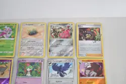 Pokemon Trading Card Lot of 100 "20 Holos" Various Sets (J4605G) - Image 3