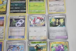 Pokemon Trading Card Lot of 100 "20 Holos" Various Sets (J4604G) - Image 4