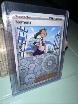 Pokemon - Nemona - 082/091 - Reverse Holo - Paldean Fates - NM/M - Image 1