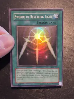 Yu-Gi-Oh SUPER RARE CARD SWORDS OF REVEALING LIGHT 1996 VINTAGE PRINT LOB-101 LP - Image 3