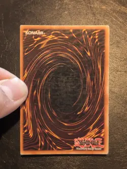 Yu-Gi-Oh SUPER RARE CARD SWORDS OF REVEALING LIGHT 1996 VINTAGE PRINT LOB-101 LP - Image 5