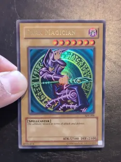Yu-Gi-Oh! ULTRA RARE CARD DARK MAGICIAN SDY-006 VLP - Image 3