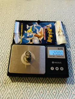 21.08 g HeavyU Wizards of the Coast Pokemon Base Set Booster Pack Blastoise Art 742818061582 - Image 1